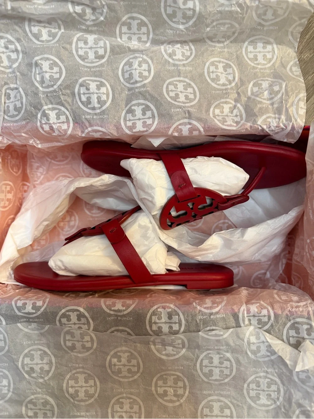 Tory Burch Red Logo Cutout Leather Toe-Post Sandals